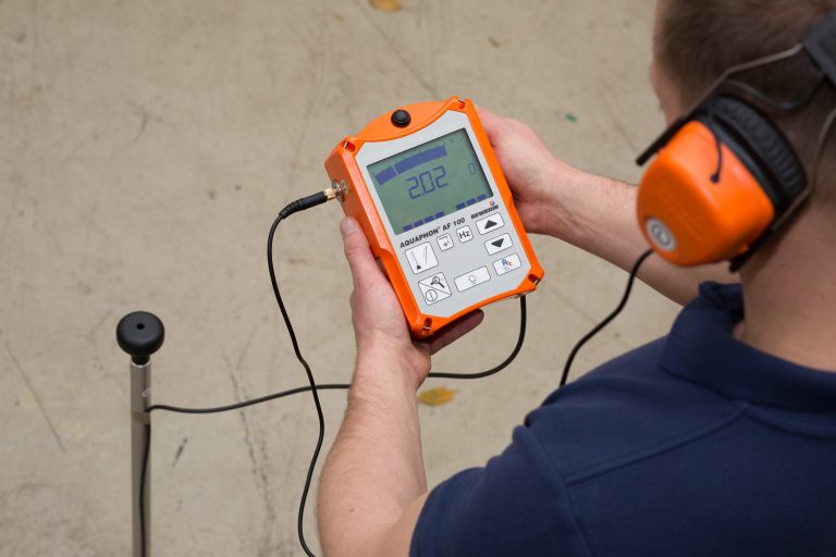 Acibadem akustik dinleme cihazı ile Acibadem Su Kaçağı Tespiti